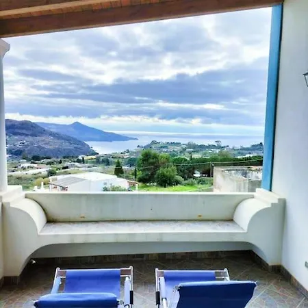 Scirocco Eolie With Sea View! Nyaraló *